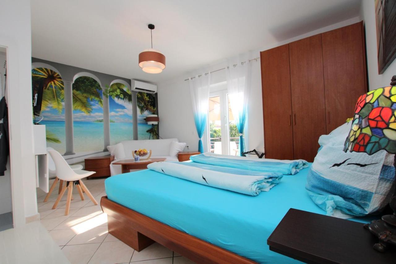 Blue Adria Suites Porec Bagian luar foto