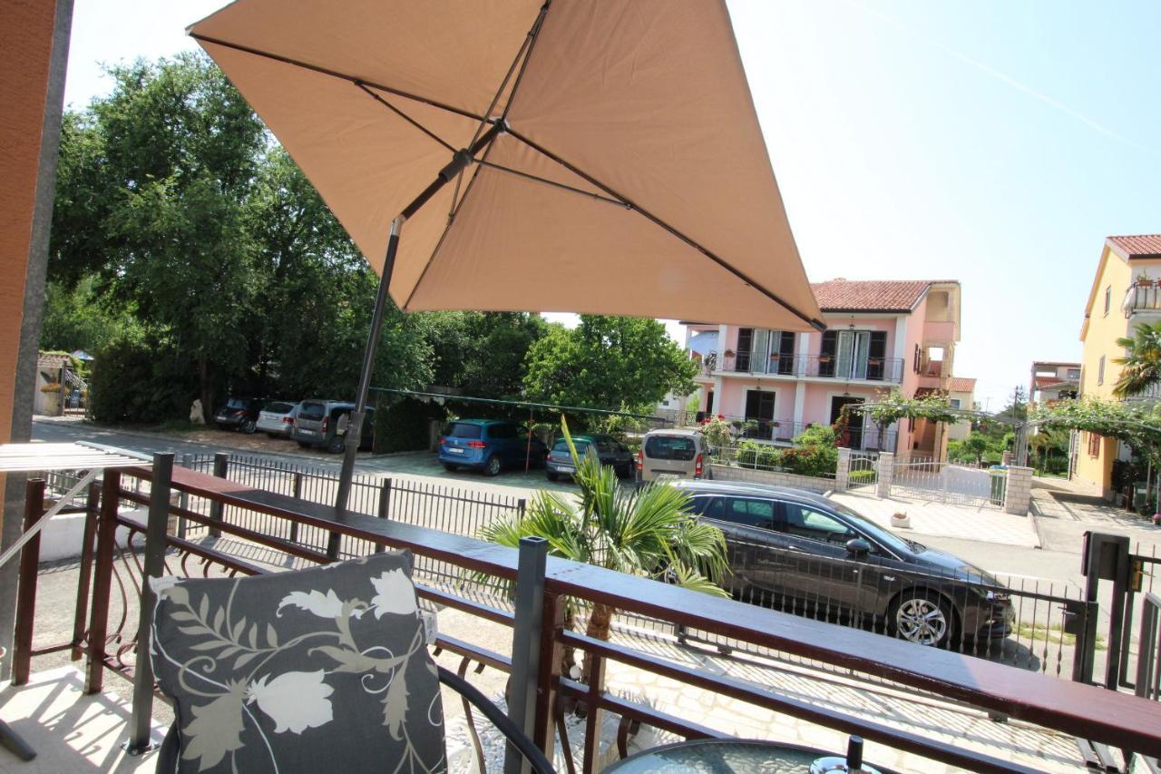Blue Adria Suites Porec Bagian luar foto