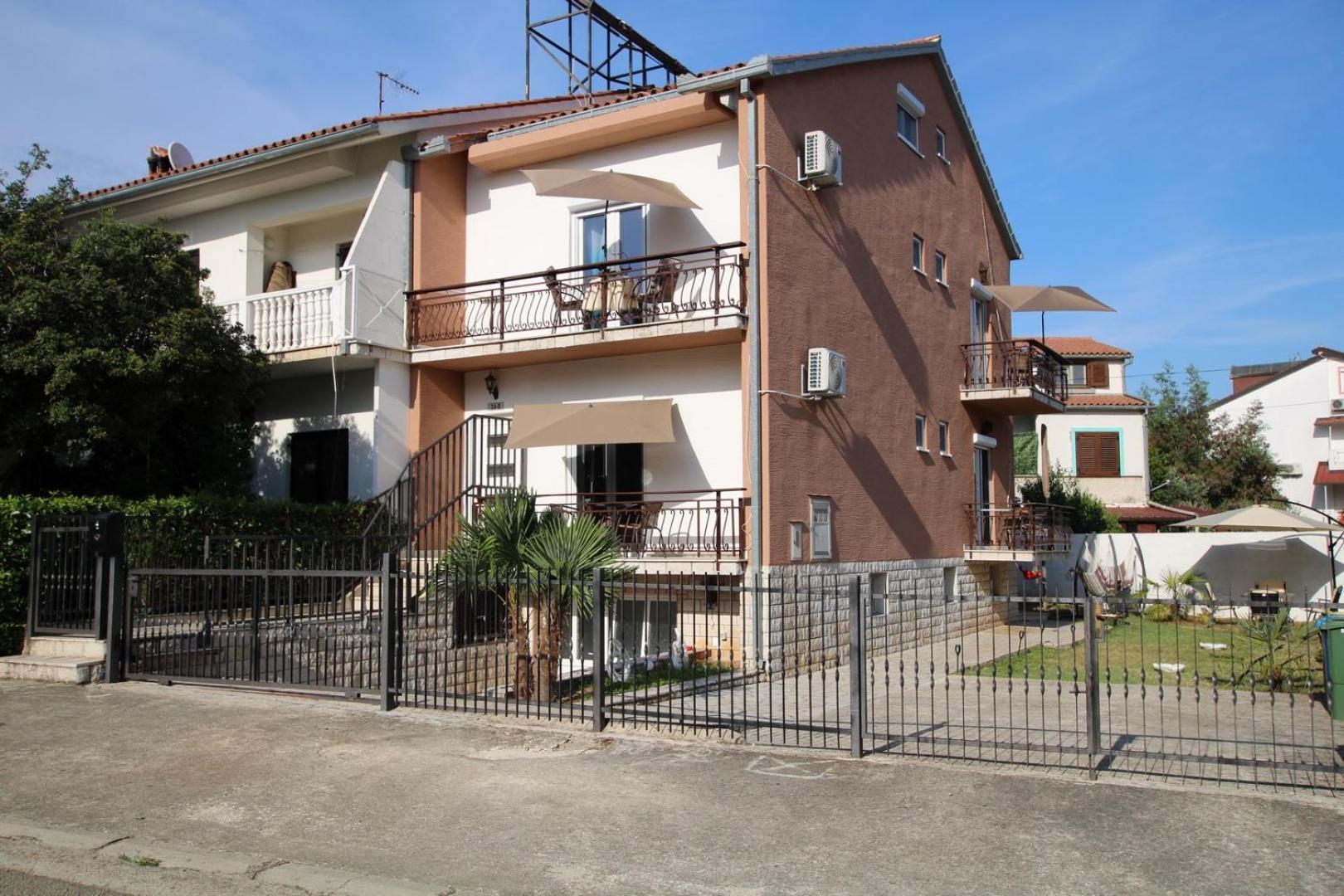 Blue Adria Suites Porec Ruang foto