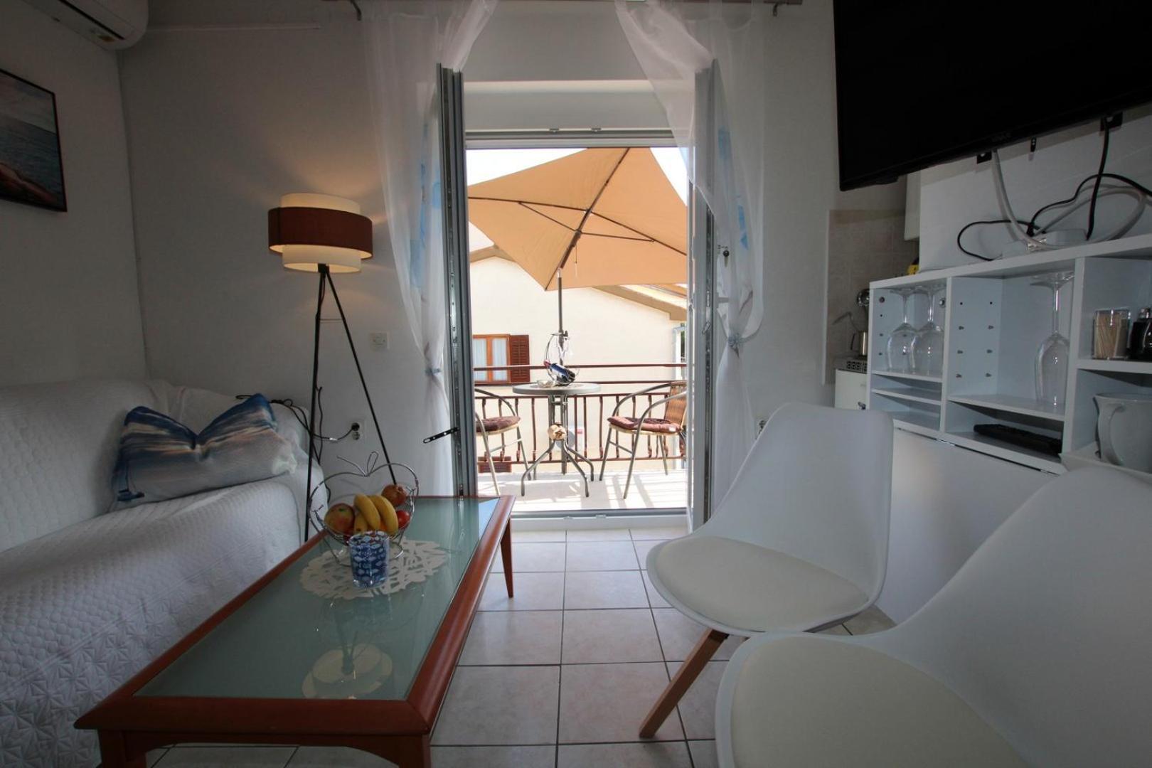 Blue Adria Suites Porec Bagian luar foto